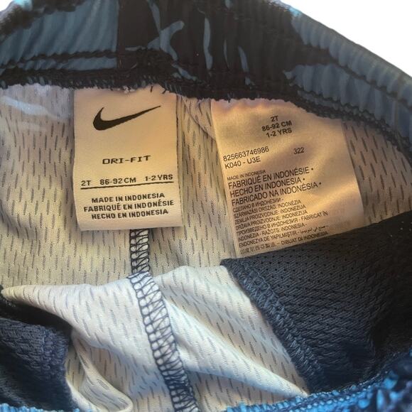 Nike Blue Camo Dri-FIT Mesh Boys Shorts Size 2T NWT - Picture 3 of 4